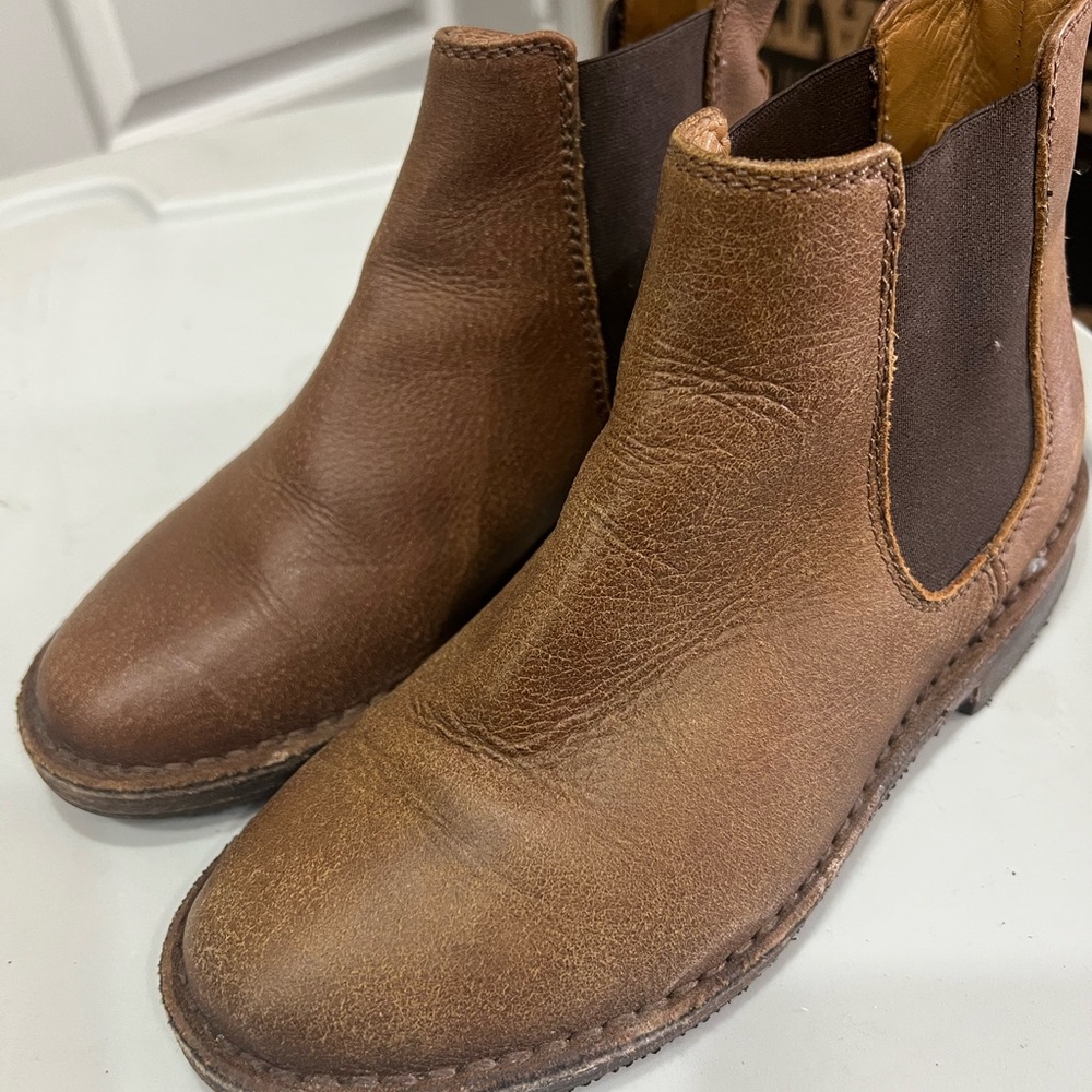 Roots Brown Leather Ankle Boots